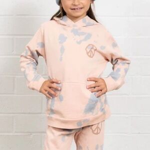 Tiny Whales NWT head in the clouds sweatshirt pink long sleeve peace sign 12/14